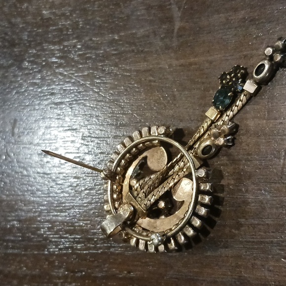 Vintage Charles Reis & Co Brooch pendant, screw back earrings 1/20 12k Gold fill - Picture 10 of 11